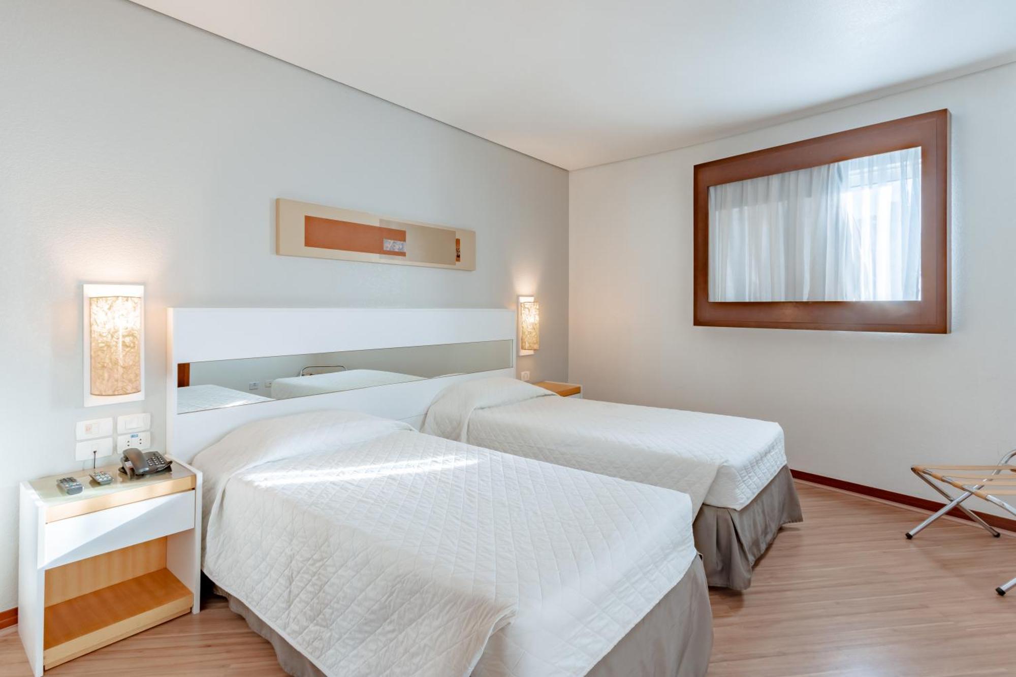 Bristol Brasil 500 Curitiba Batel Hotell Exteriör bild